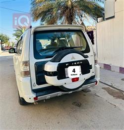 ميتسوبيشي باجيرو